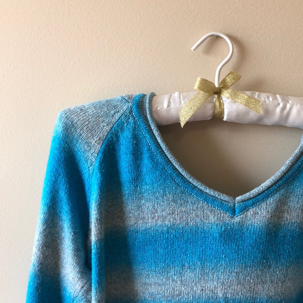 *[Roxy]* sweater